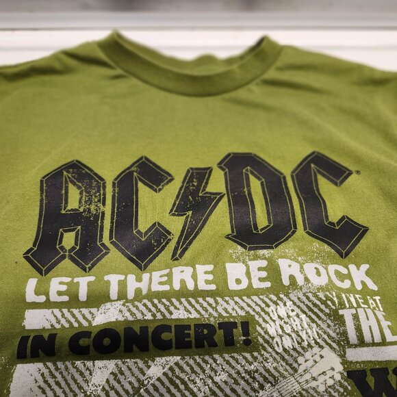 ACDC t-shirt size S - Picture 2 of 3